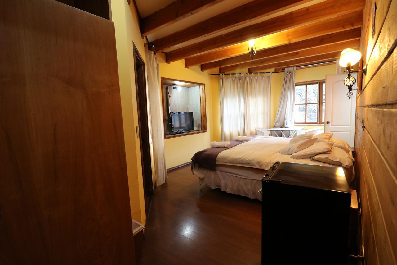 Santa Maria Pucon Hotel Exterior photo